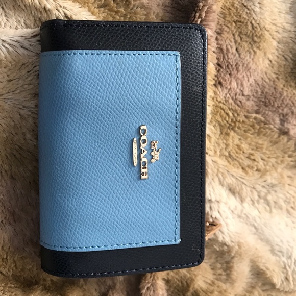 Coach Handbags - Coach wallet